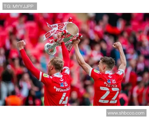 英超激战:那不勒斯逆转莱比锡全场沸腾的瞬间解析 英超激战:那不勒斯逆转莱比锡全场沸腾的瞬间解析