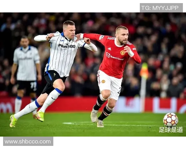 欧联杯精彩对决AC米兰3-0曼城帽子戏法引爆全场回顾十大经典进球瞬间