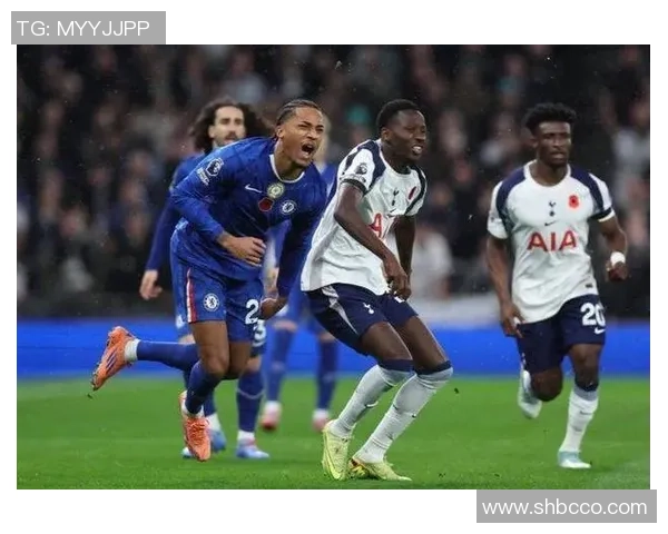 西甲惊现冷门切尔西3-0战胜巴黎圣日耳曼乌龙球引发全场狂欢