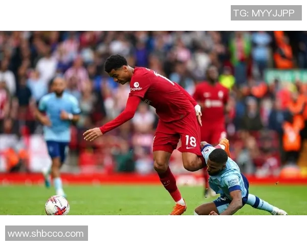 德甲激战利物浦险胜尤文图斯红牌争议引发全场热议