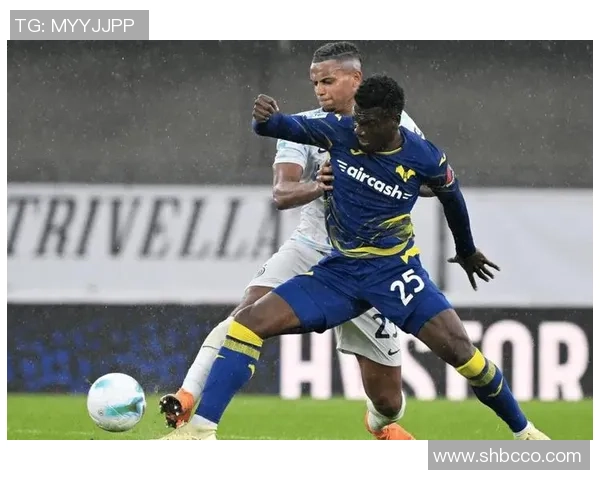 西甲赛场惊现冷门阿森纳凭乌龙球小胜国米引发热议