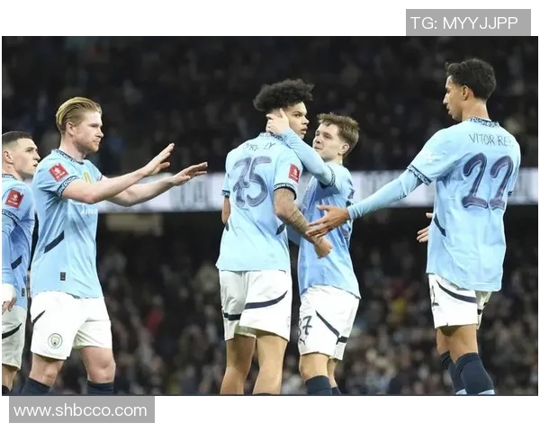 足总杯激战莱比锡与曼城鏖战至平局精彩集锦引发全场热烈反响