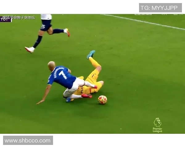 尤文图斯与热刺友谊赛激战四三红牌争议引发全场热议