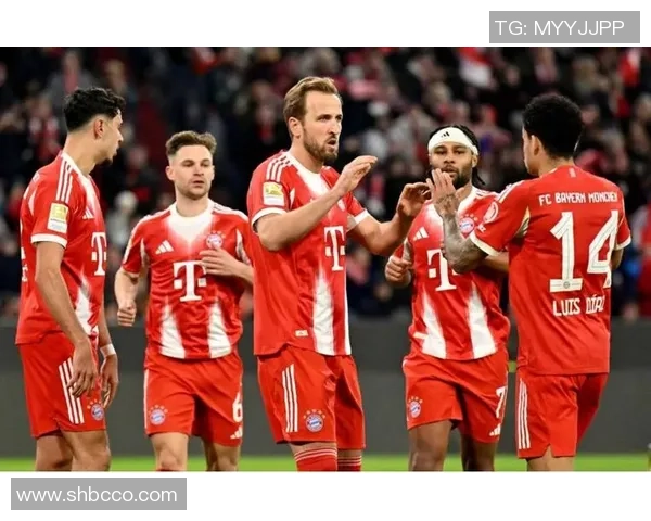 德甲精彩对决拜仁狂胜本菲卡四球横扫引发全场热烈欢呼