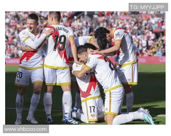 足总杯精彩对决巴萨凭乌龙球险胜拜仁全场回顾 足总杯精彩对决巴萨凭乌龙球险胜拜仁全场回顾