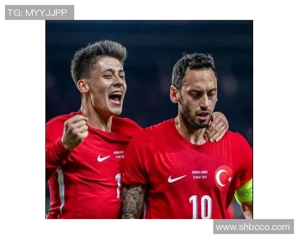 欧联杯曼联与皇马激战成平局转会传闻引发热议与期待