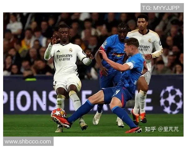 皇马友谊赛大胜莱比锡五球狂潮绝杀瞬间震撼全场数据分析揭秘 皇马友谊赛大胜莱比锡五球狂潮绝杀瞬间震撼全场数据分析揭秘