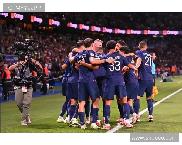 西甲激战巴黎圣日耳曼与AC米兰鏖战至平局全场沸腾 西甲激战巴黎圣日耳曼与AC米兰鏖战至平局全场沸腾